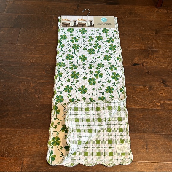 Martha Stewart Other - MARTHA STEWART Reversible Table Runner St Patrick’s Day Irish Clover Quilted